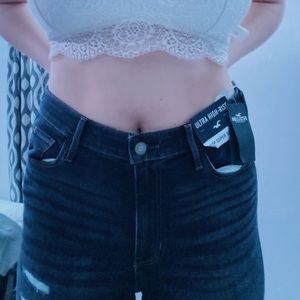 Cropped Hollister jeans